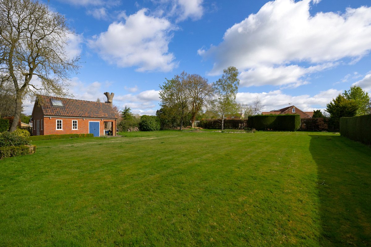 4 bedroom house, Flaxton, York YO60 - Sold STC