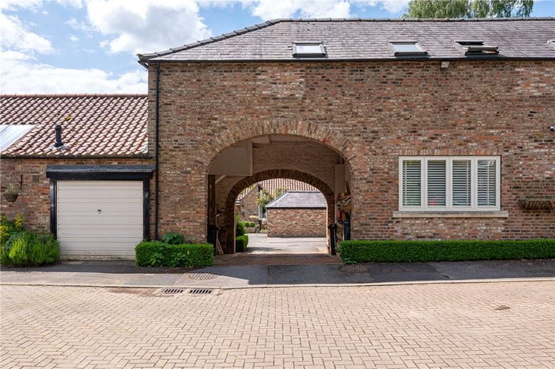 2 bedroom house, Sand Hutton Court, Sand Hutton YO41 - Sold STC