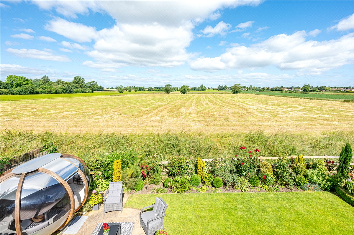 5 bedroom house, Thornbeck, Dunnington YO19 - Sold