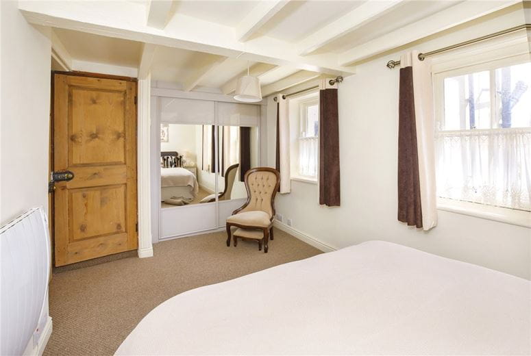 3 bedroom cottage, Boathouse Yard, Staithes TS13 - Available