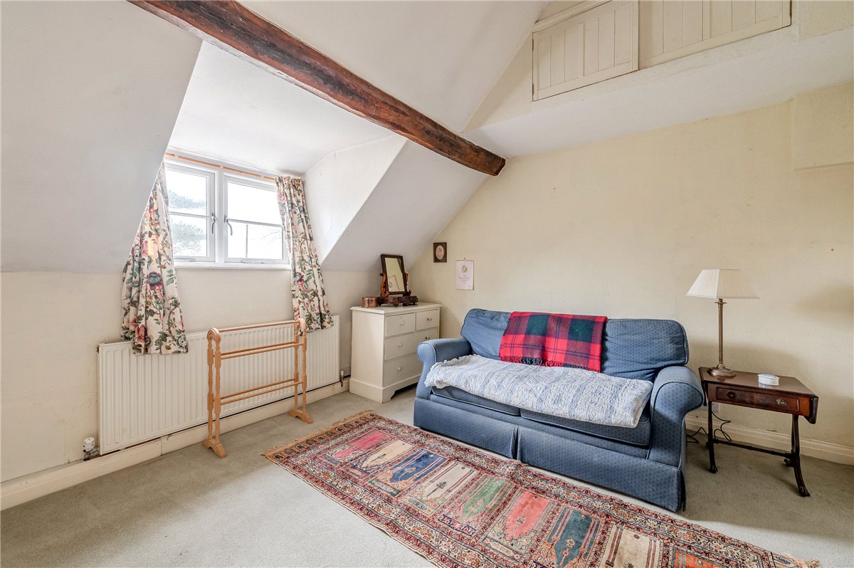 4 bedroom cottage, Terrington, York YO60 - Available