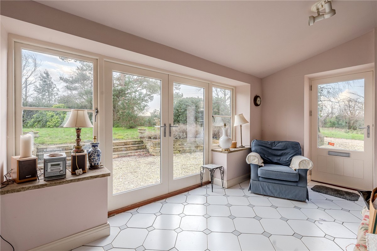 4 bedroom cottage, Terrington, York YO60 - Available