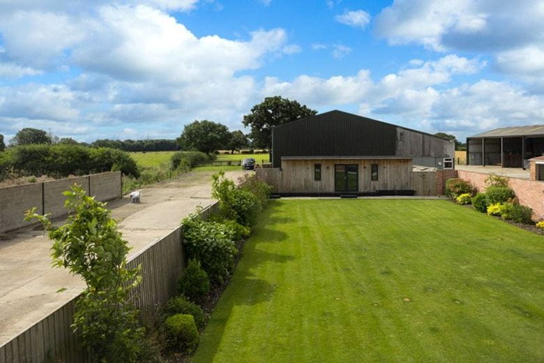 4 bedroom house, Main Road, Harlthorpe YO8 - Available