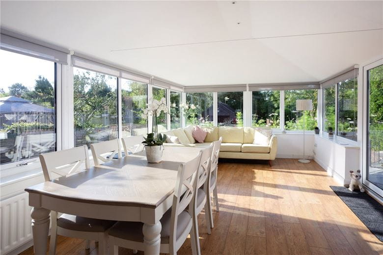 3 bedroom house, Hull Road, Cliffe YO8 - Available