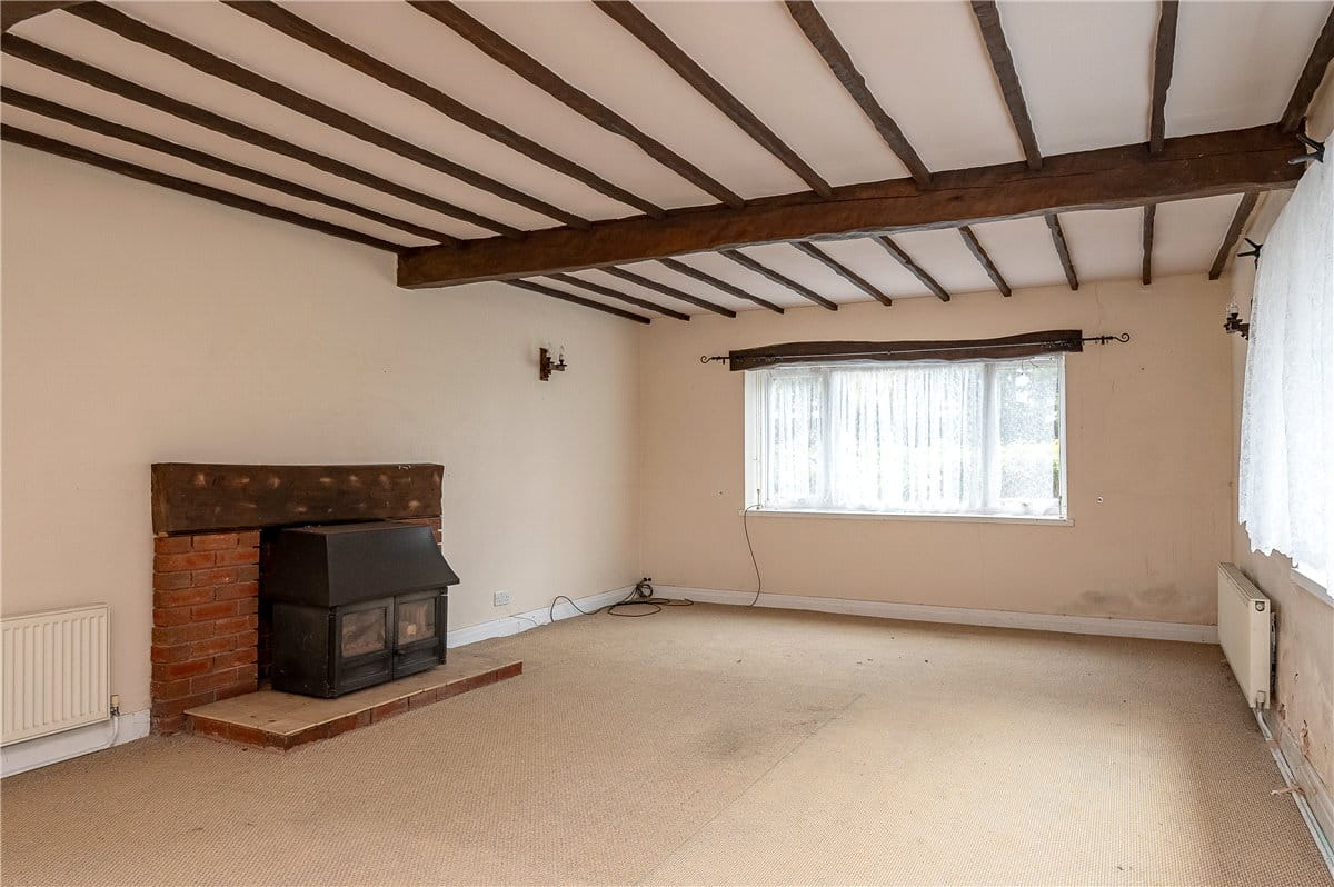 9 bedroom house, Tadcaster Road, Sherburn in Elmet LS25 - Available