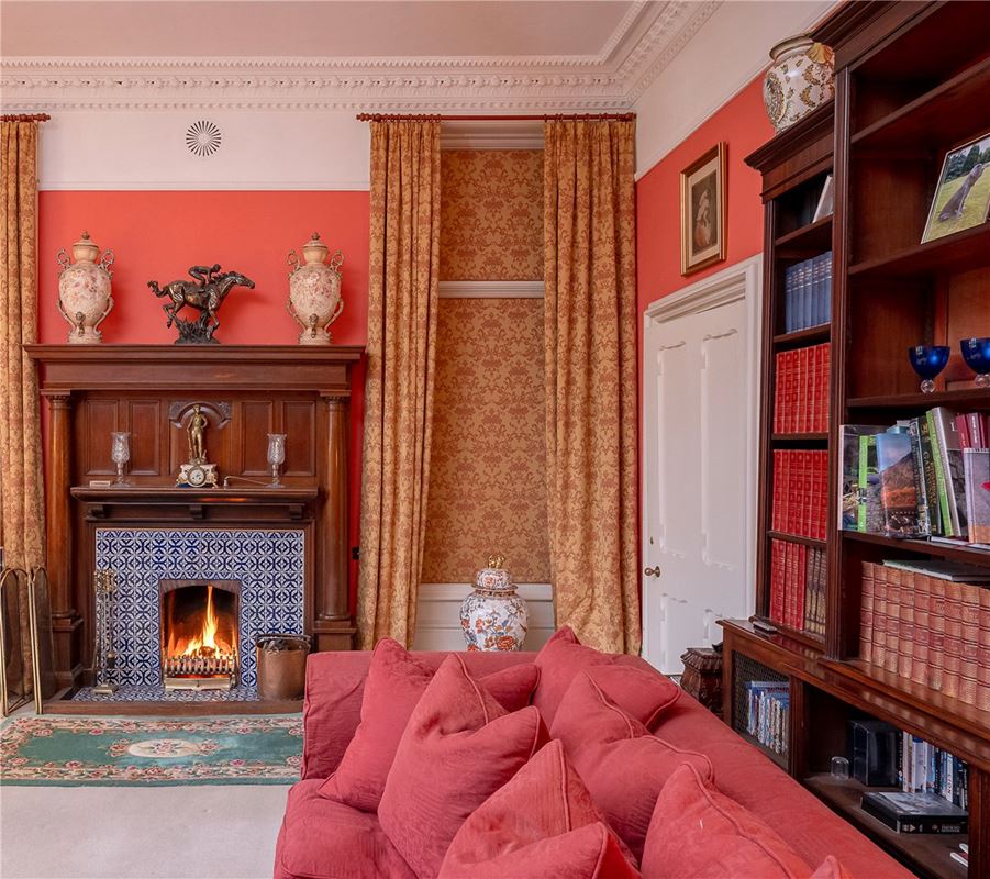 8 bedroom house, Northorpe Hall, Northorpe DN21 - Available