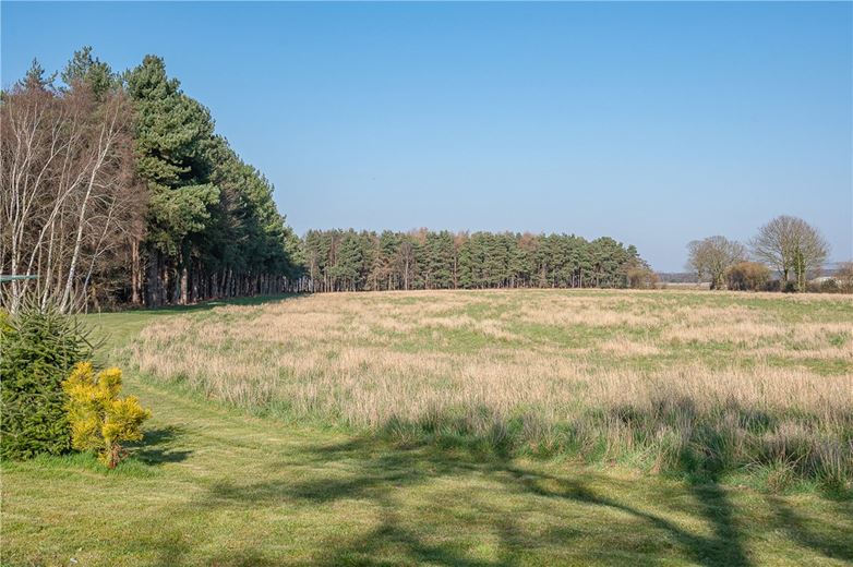 5 bedroom house, Selby Road, Holme-on-Spalding-Moor YO43 - Sold