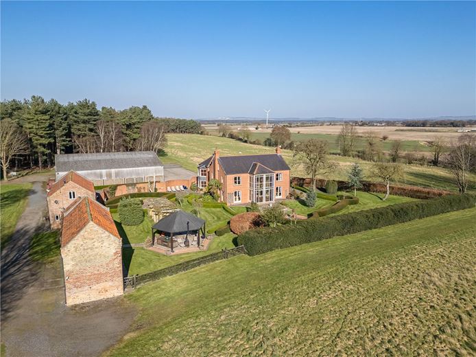 5 bedroom house, Selby Road, Holme-on-Spalding-Moor YO43 - Sold