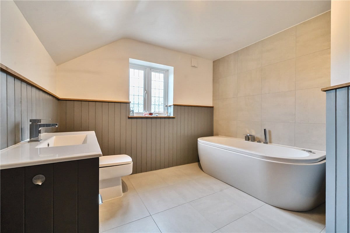 5 bedroom house, Nunburnholme, York YO42 - Sold STC