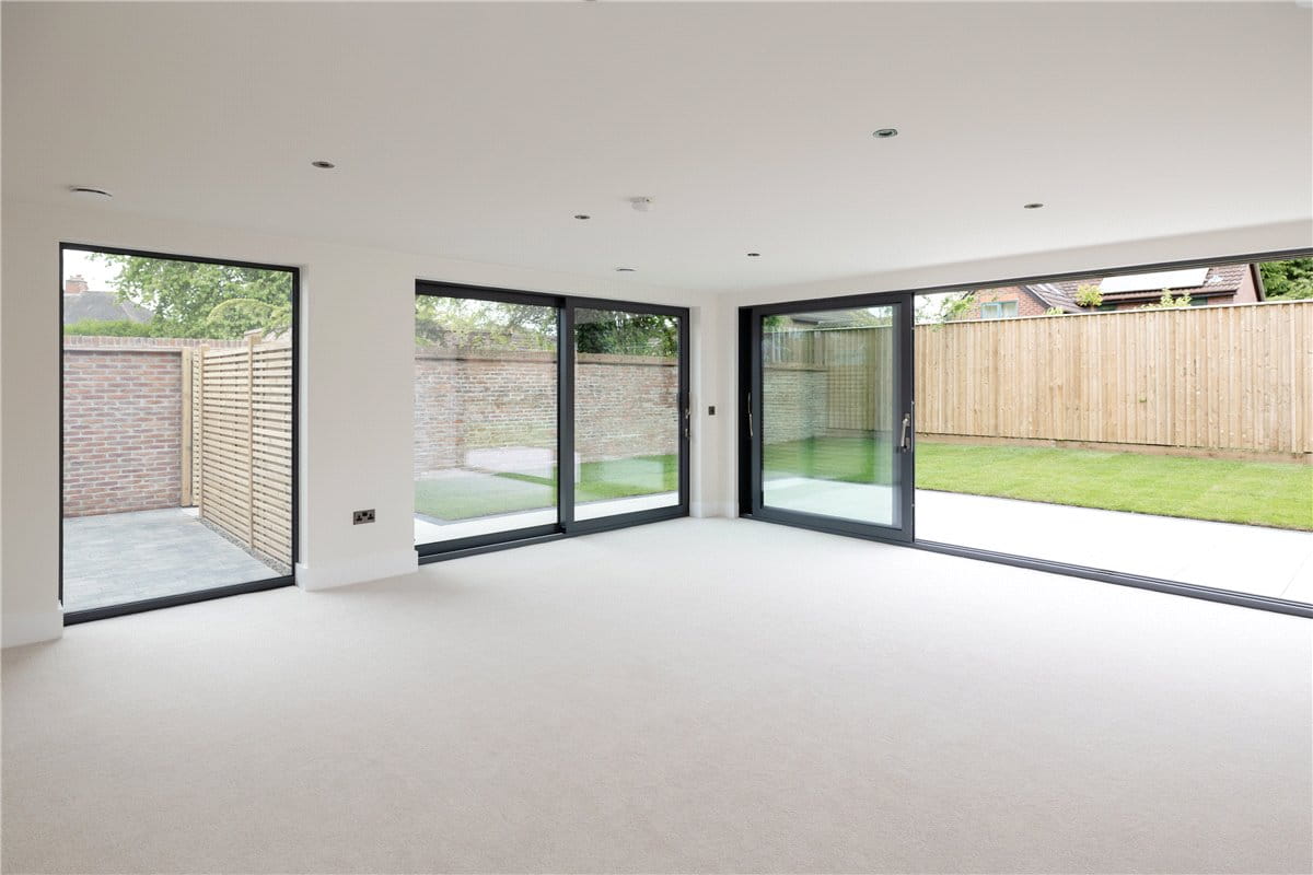 5 bedroom house, Fulford Road, York YO10 - Available