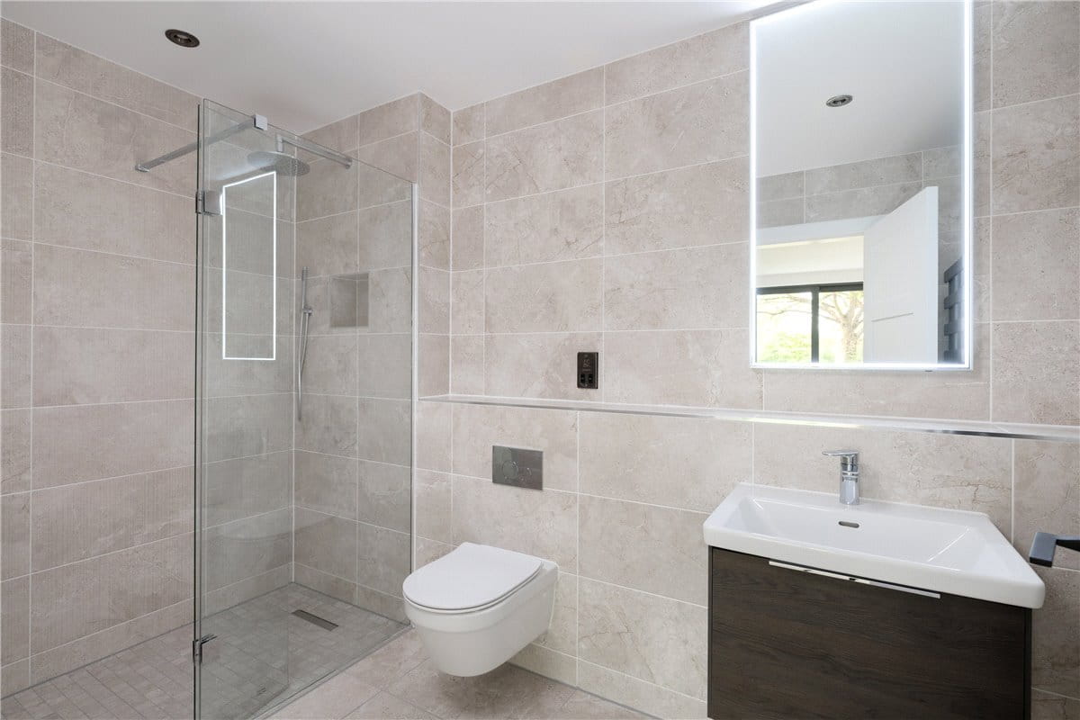 5 bedroom house, Fulford Road, York YO10 - Available