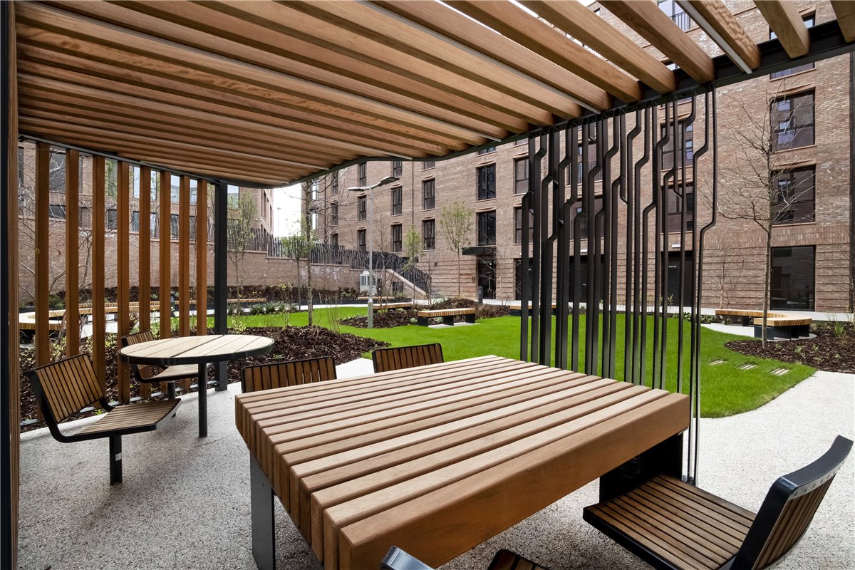 2 bedroom flat, Toft Green, York YO1 - Available