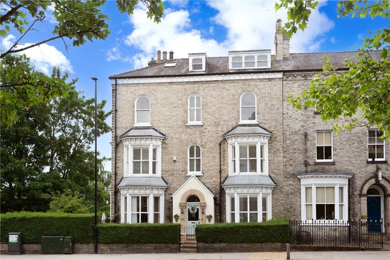 6 bedroom house, The Mount, York YO24 - Available