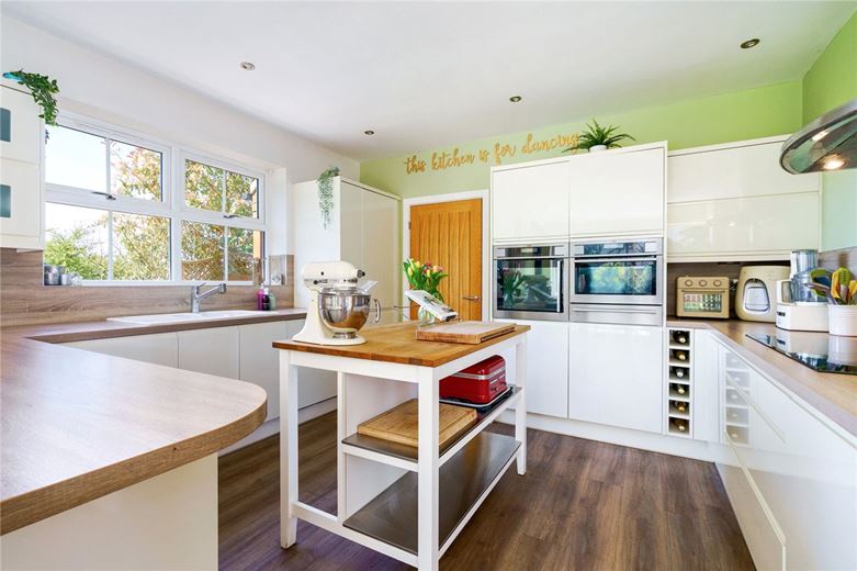 6 bedroom house, Beckside Close, North Cave HU15 - Sold