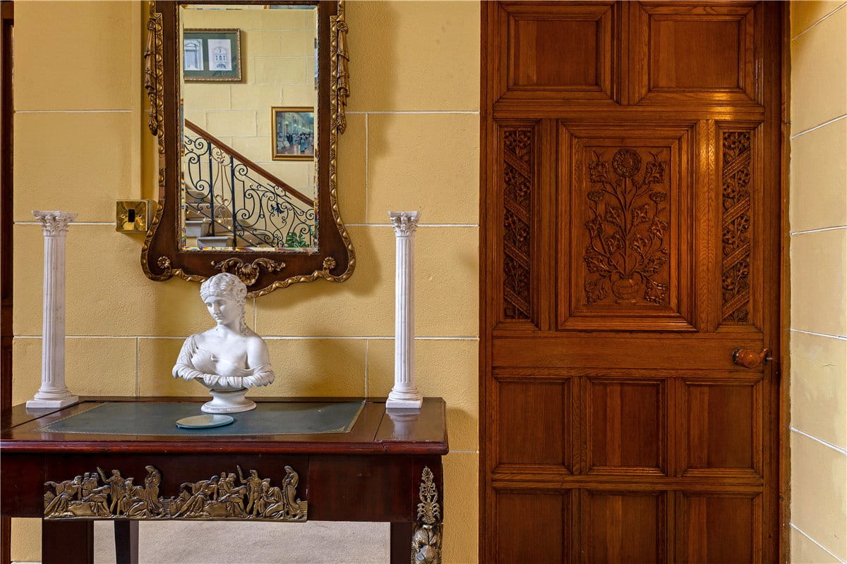 6 bedroom house, Main Street, West Haddlesey YO8 - Sold STC