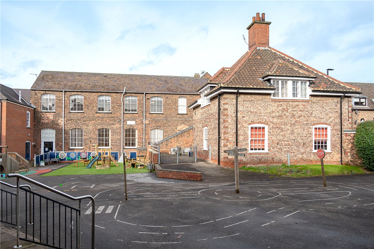 5 bedroom , Dalton Terrace, York YO24 - Sold STC