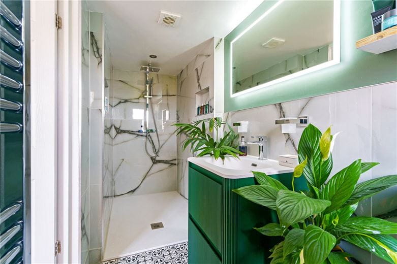 5 bedroom house, Chestnut Avenue, York YO31 - Available