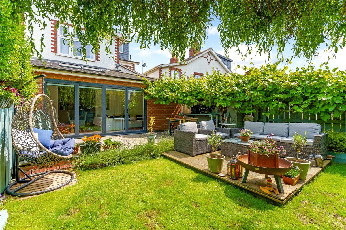 5 bedroom house, Chestnut Avenue, York YO31 - Available