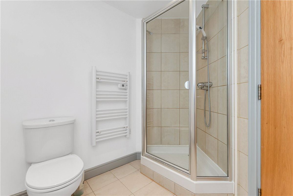 2 bedroom flat, Peter Lane, York YO1 - Available