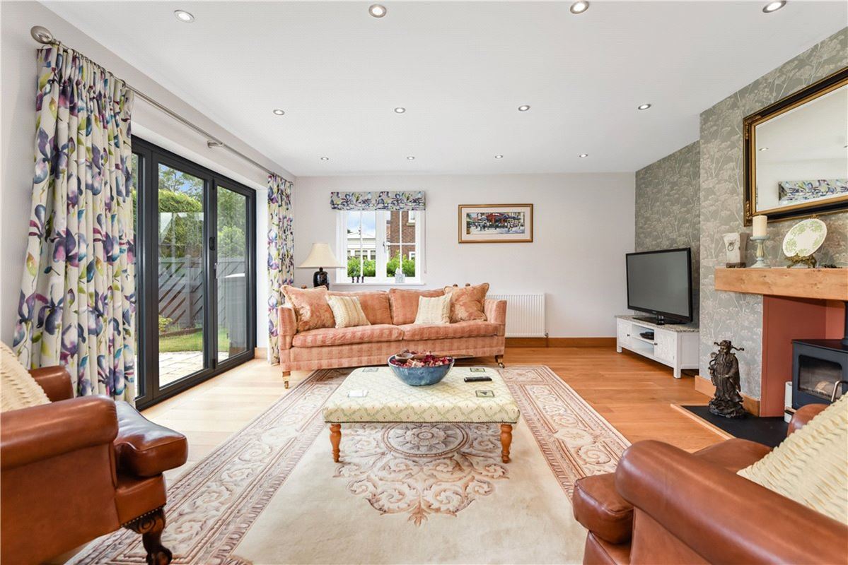 5 bedroom house, Mill Lane, Acaster Malbis YO23 - Sold STC