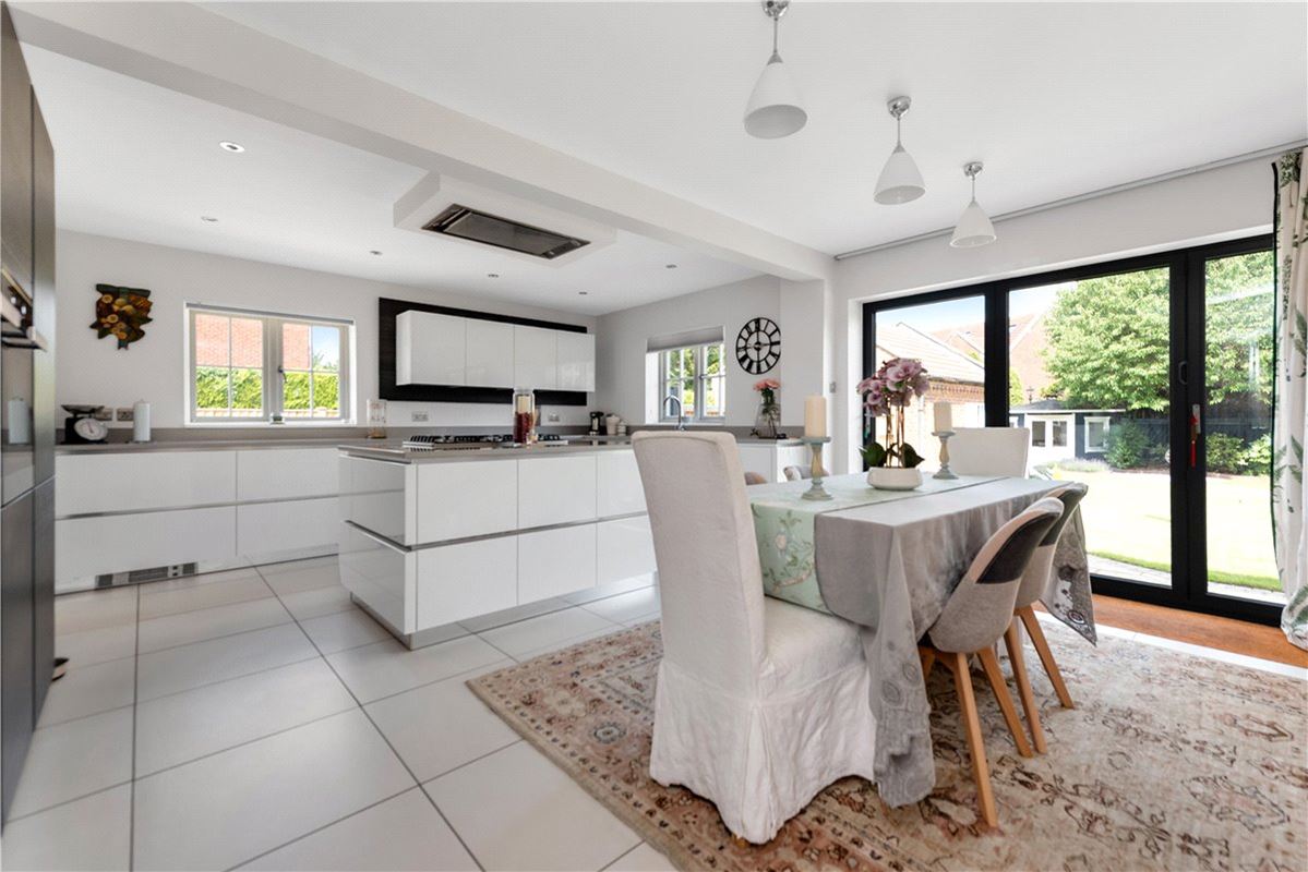 5 bedroom house, Mill Lane, Acaster Malbis YO23 - Sold STC