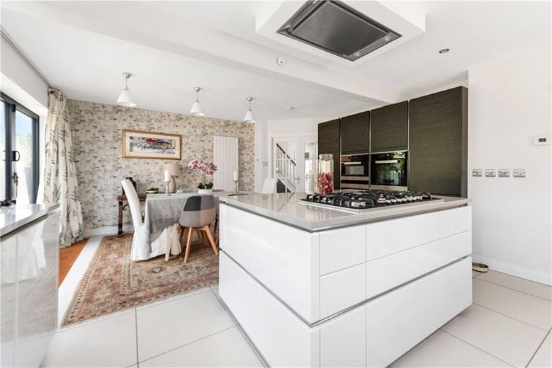 5 bedroom house, Mill Lane, Acaster Malbis YO23 - Available