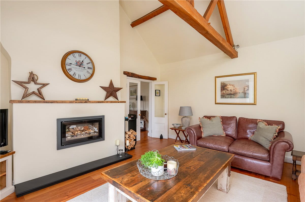 5 bedroom house, Aldwark, Alne YO61 - Available