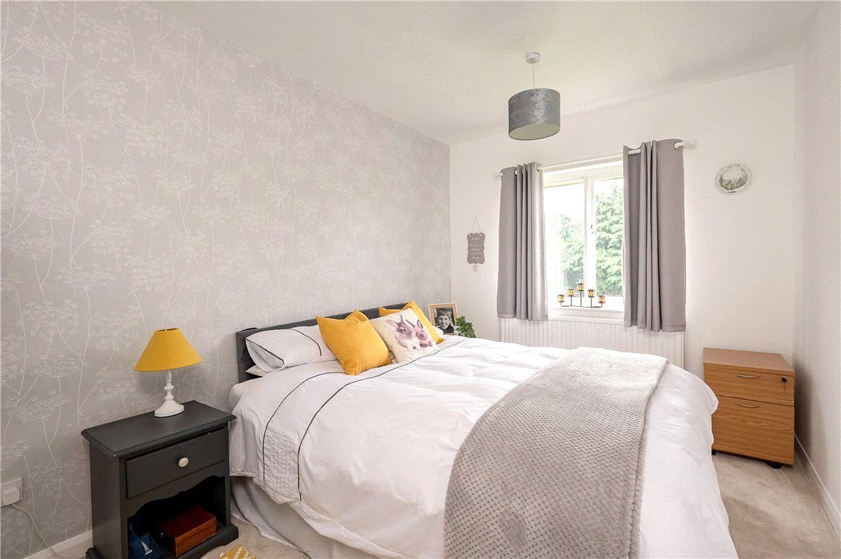 3 bedroom house, The Green, Raskelf YO61 - Available