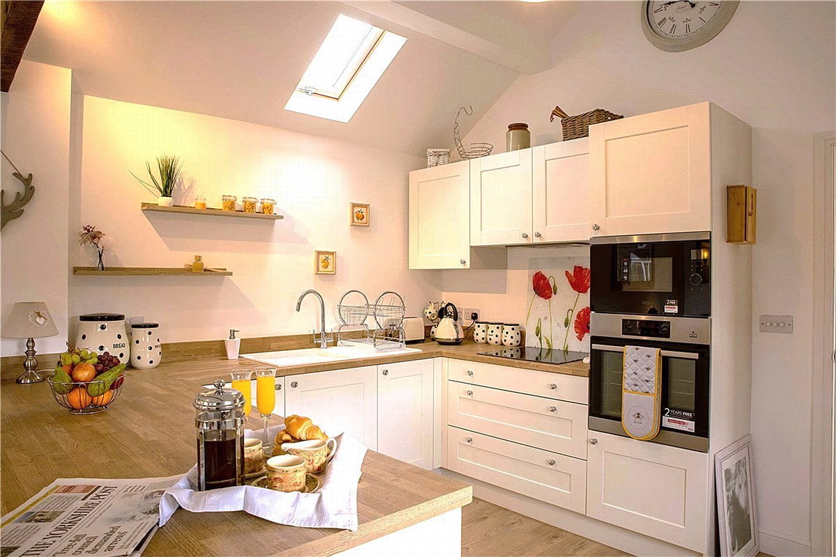 2 bedroom house, The Green, Raskelf YO61 - Sold STC