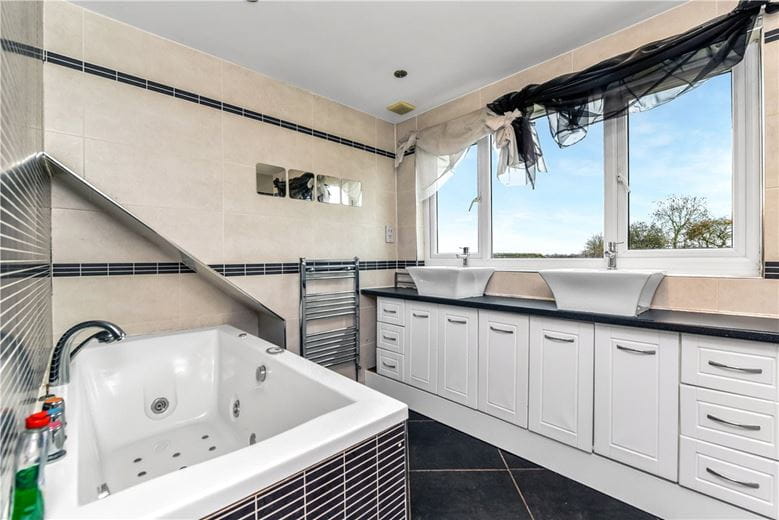 3 bedroom house, Askham Richard, York YO23 - Available