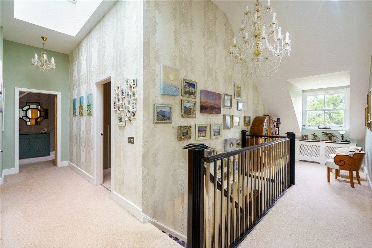 5 bedroom house, Main Street, Upper Poppleton YO26 - Available