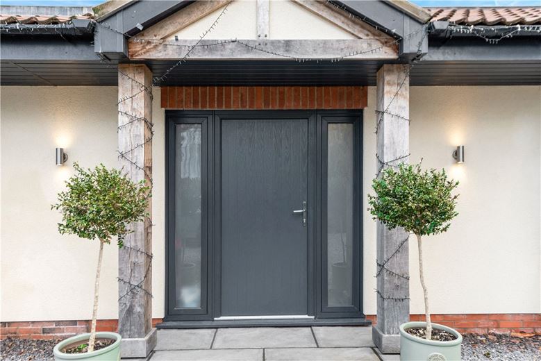 5 bedroom house, Stockton Lane, Stockton on the Forest YO32 - Available