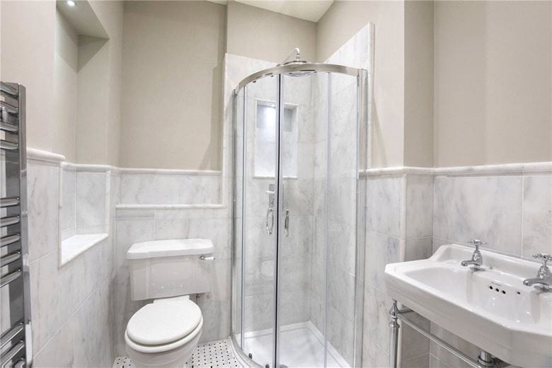 4 bedroom house, Precentors Court, York YO1 - Available