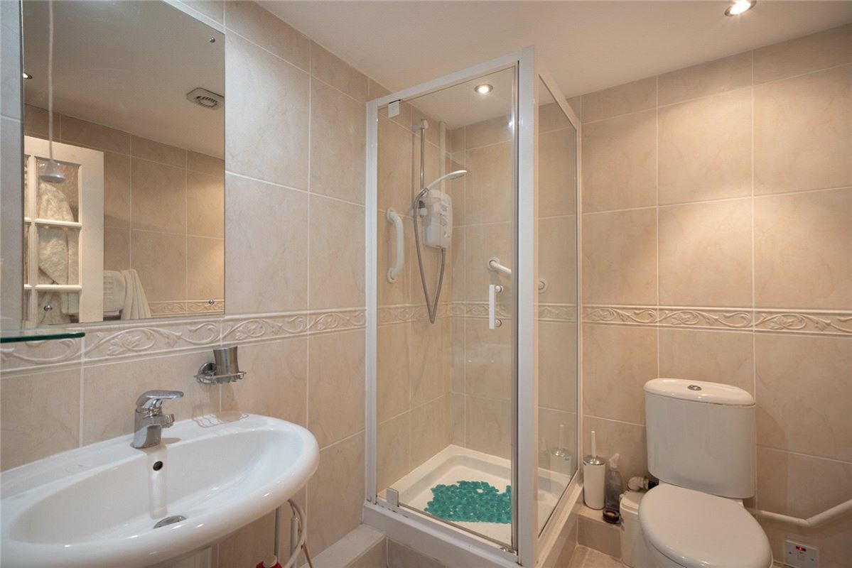 4 bedroom house, Main Street, Sutton on Derwent YO41 - Available