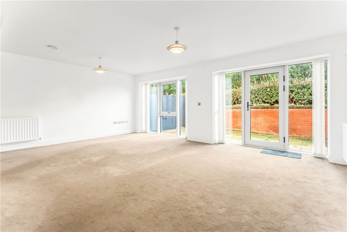 2 bedroom flat, Bishopthorpe Road, York YO23 - Available