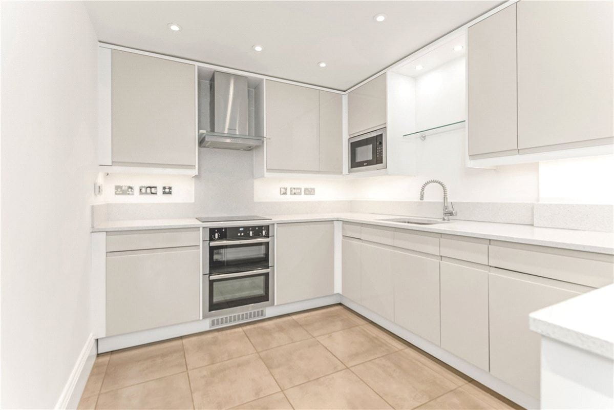 2 bedroom flat, Bishopthorpe Road, York YO23 - Available