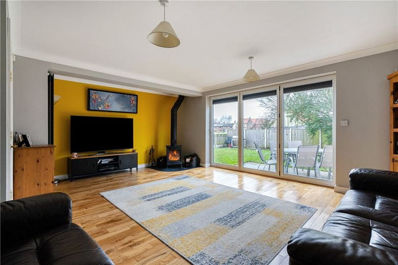 5 bedroom house, Cherrytree Drive, Wistow YO8 - Available