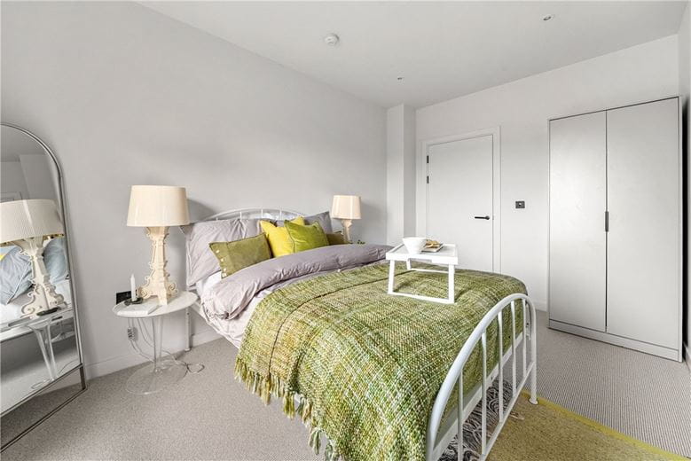 2 bedroom flat, Haxby Road, York YO31 - Available