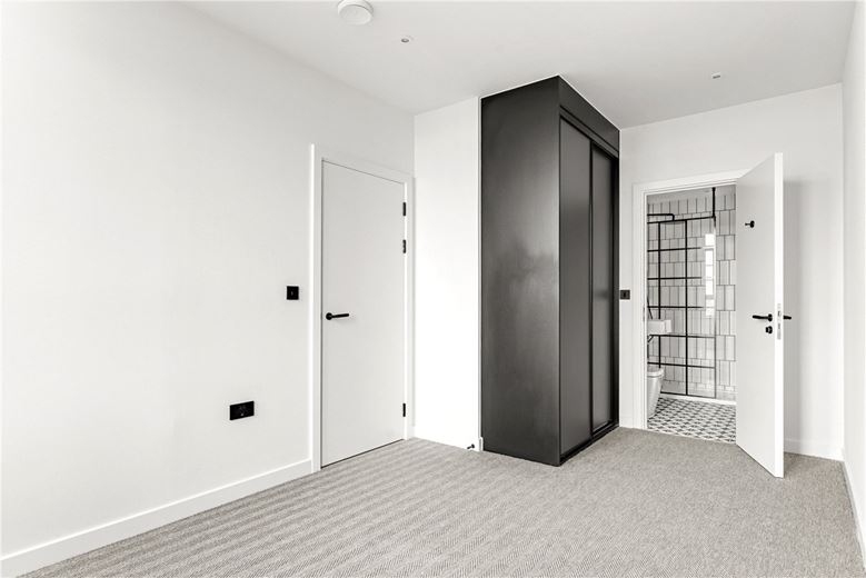 2 bedroom flat, Haxby Road, York YO31 - Available