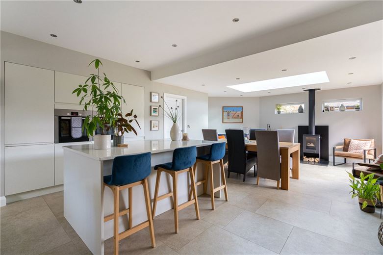 4 bedroom house, The Horseshoe, York YO24 - Available